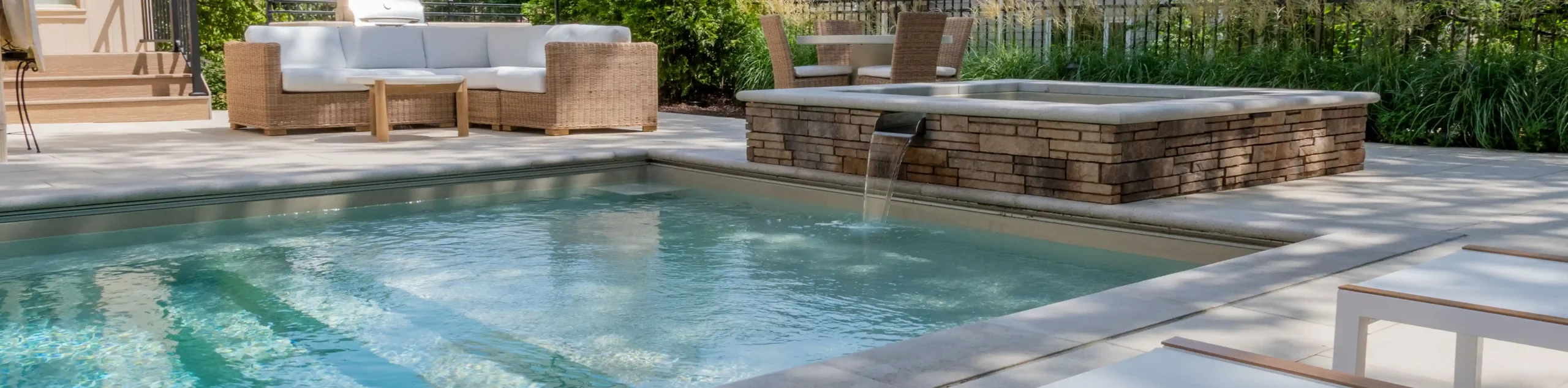 Fiberglass pool builders in Supply, TN